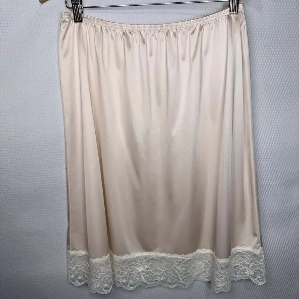 Vassarette Vintage Satin Half Slip Sz XL Blush With Ivory Lace Trim Coquette